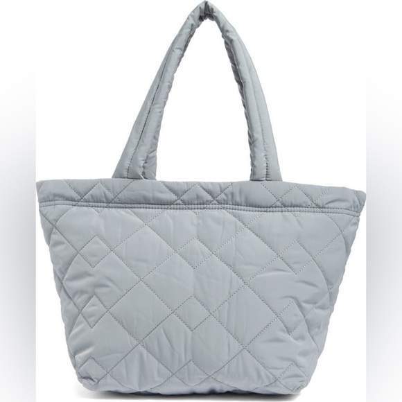 NEW Marc Jacobs Gray Quilted Tote Bag - Picture 3 of 8